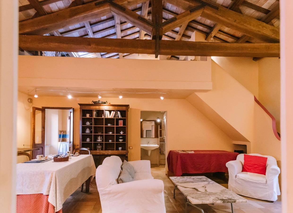 Palazzo Romani Adami Фермо Экстерьер фото