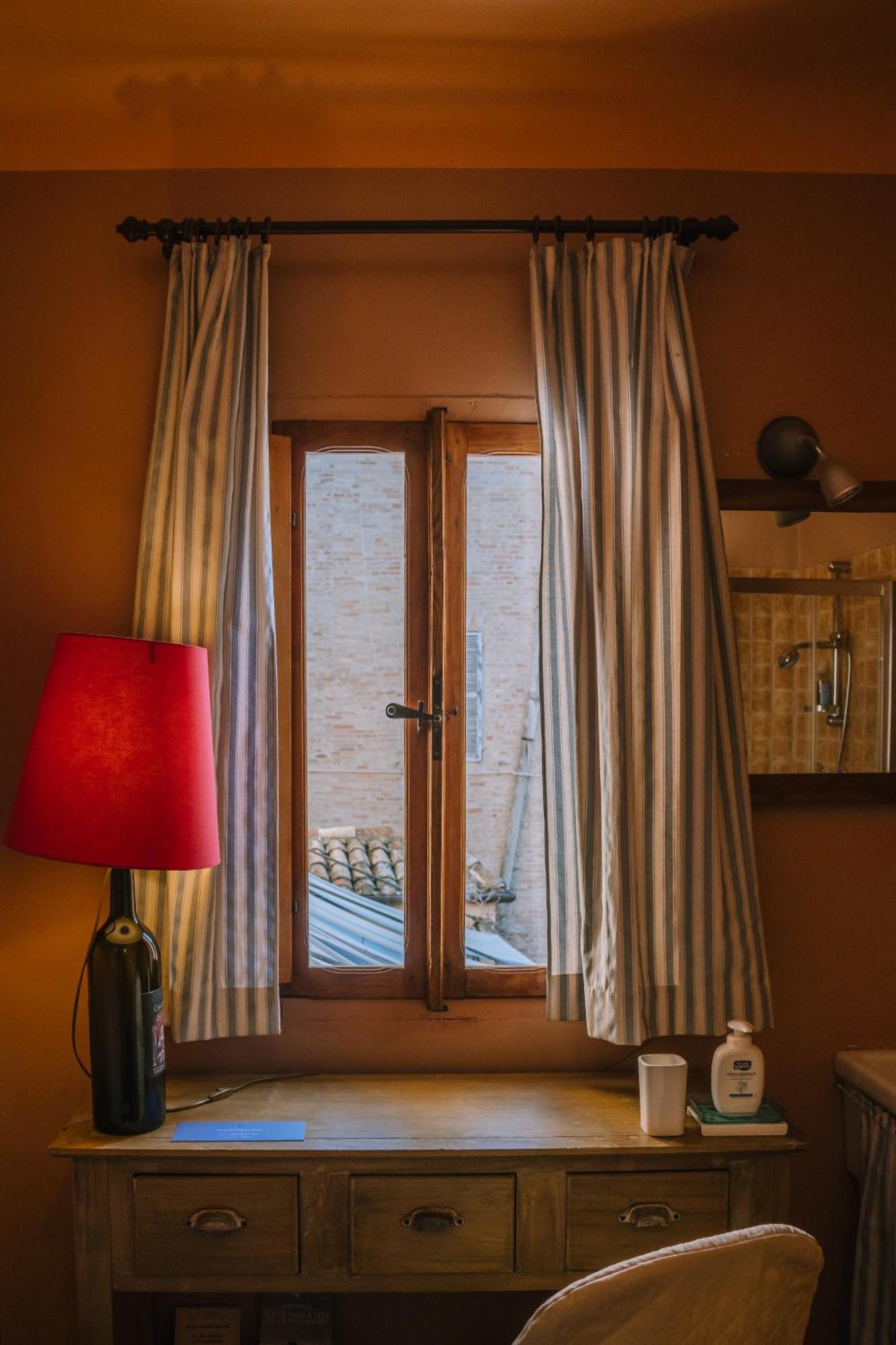 Palazzo Romani Adami Фермо Экстерьер фото